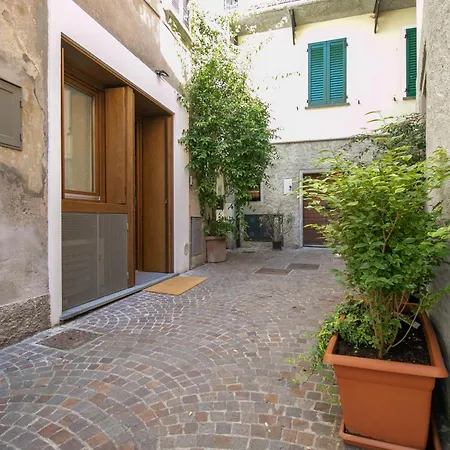 Mamma Ciccia - Fishermen's Alley Διαμέρισμα Mandello del Lario