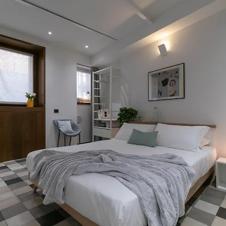 Mamma Ciccia - Fishermen's Alley * Mandello del Lario